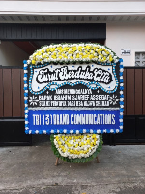 Papan Bunga Duka di Tegowanu